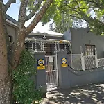 Accommodation Cafe